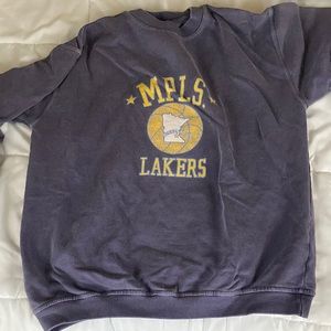 Minnesota Lakers Crew